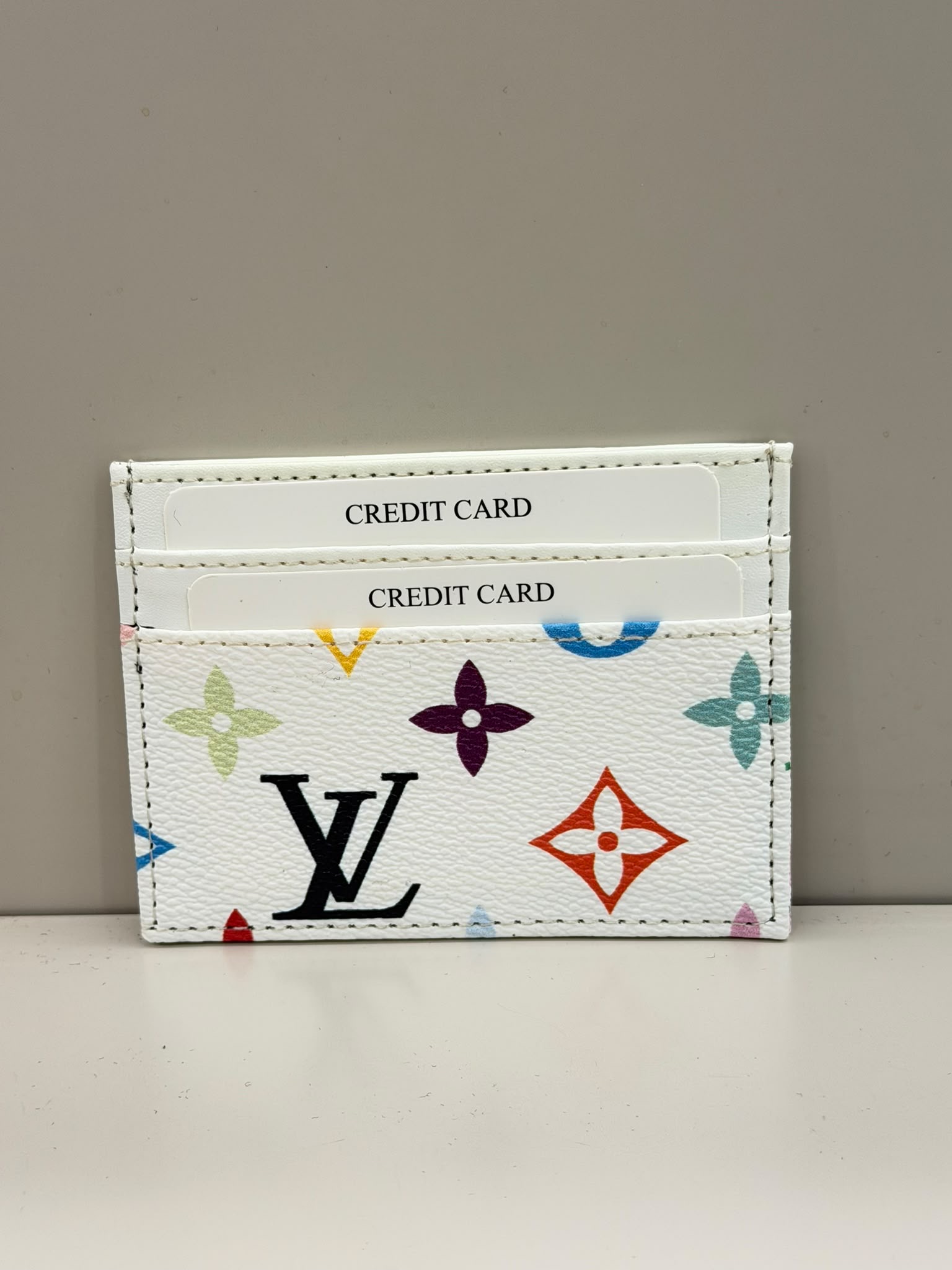 محفظة بطاقات lv