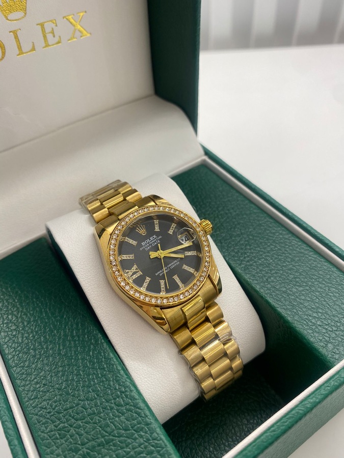 ساعة ROLEX
