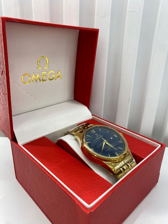 ساعة OMEGA
