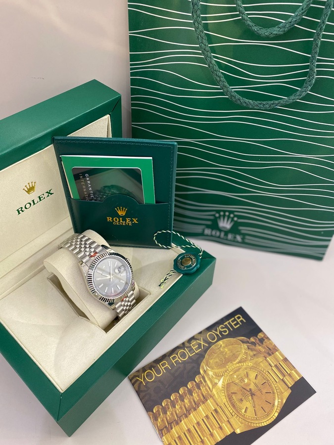 ساعة Rolex