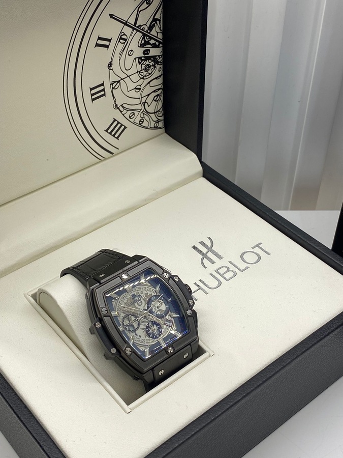 ساعة Hublot رجالي