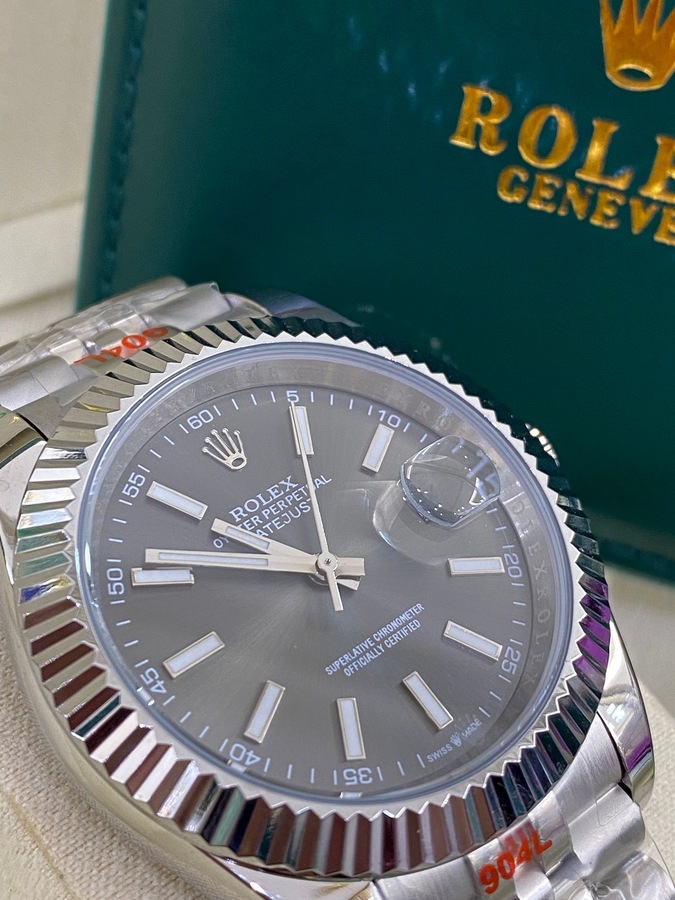 ساعة Rolex