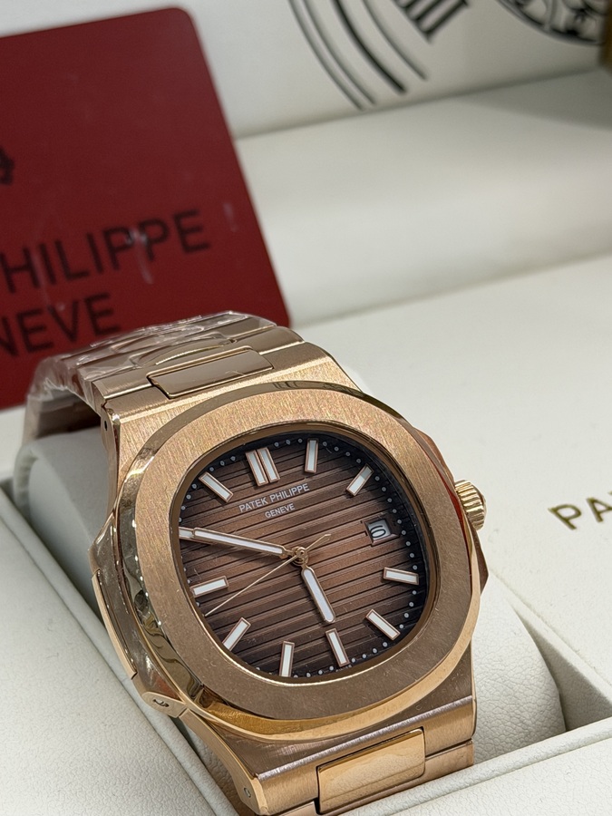 ساعة Patek Philippe