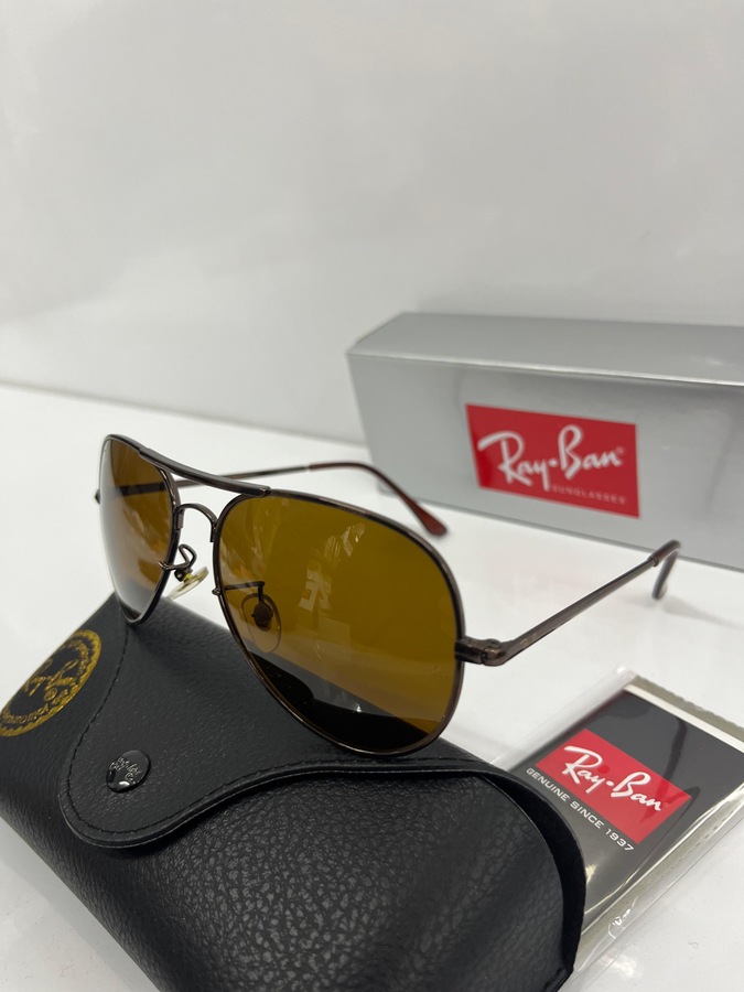 نظارة شمسية من Ray Ban
