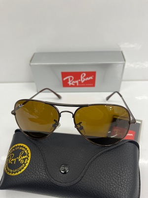 نظارة شمسية من Ray Ban