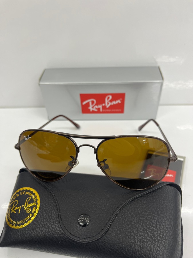 نظارة شمسية من Ray Ban