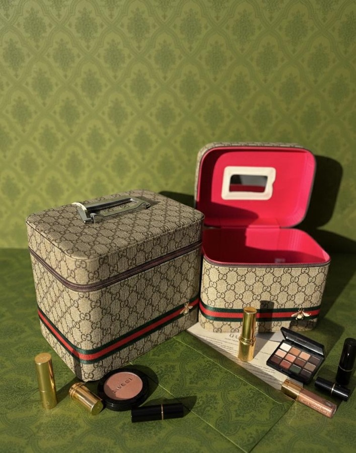 شنطة مكياج CUCCI