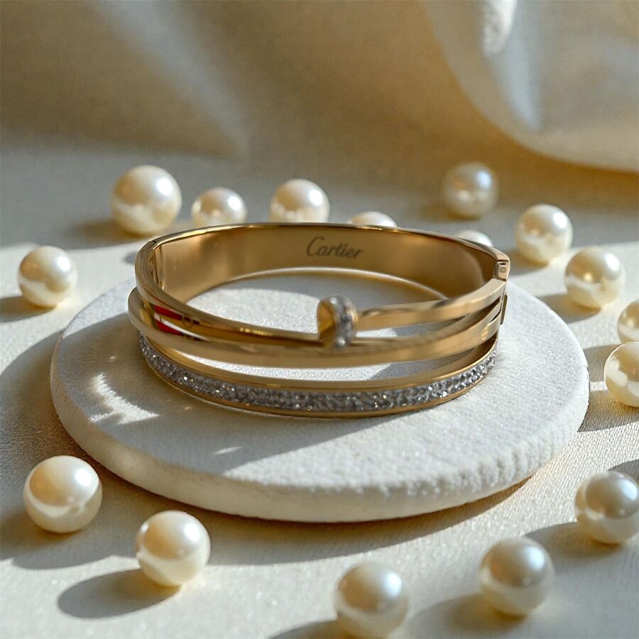 اسوارة CARTIER