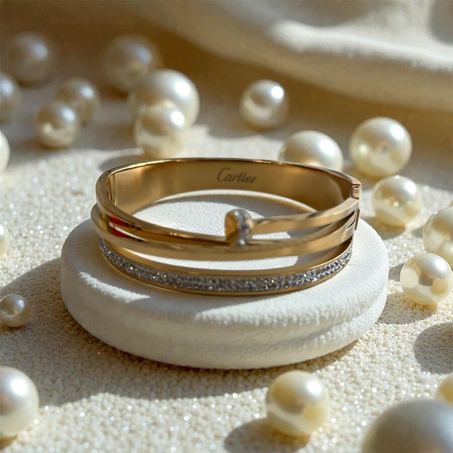 اسوارة CARTIER