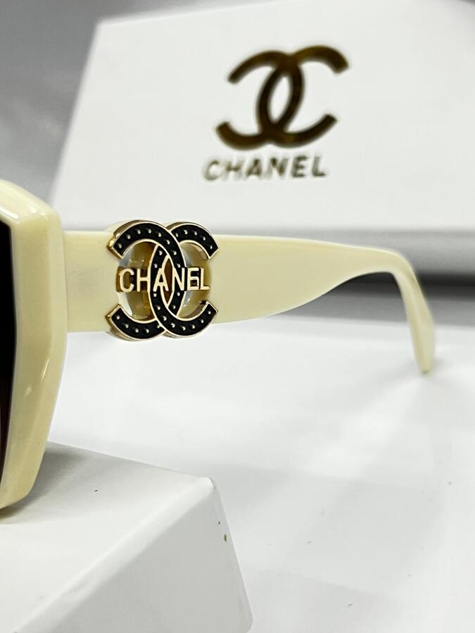 نظارة Chanel