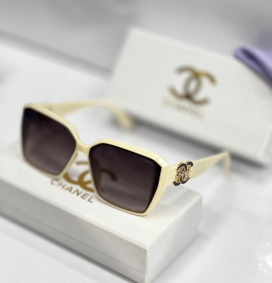 نظارة Chanel